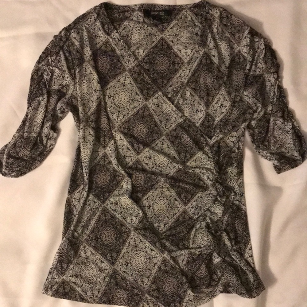 Women blouse